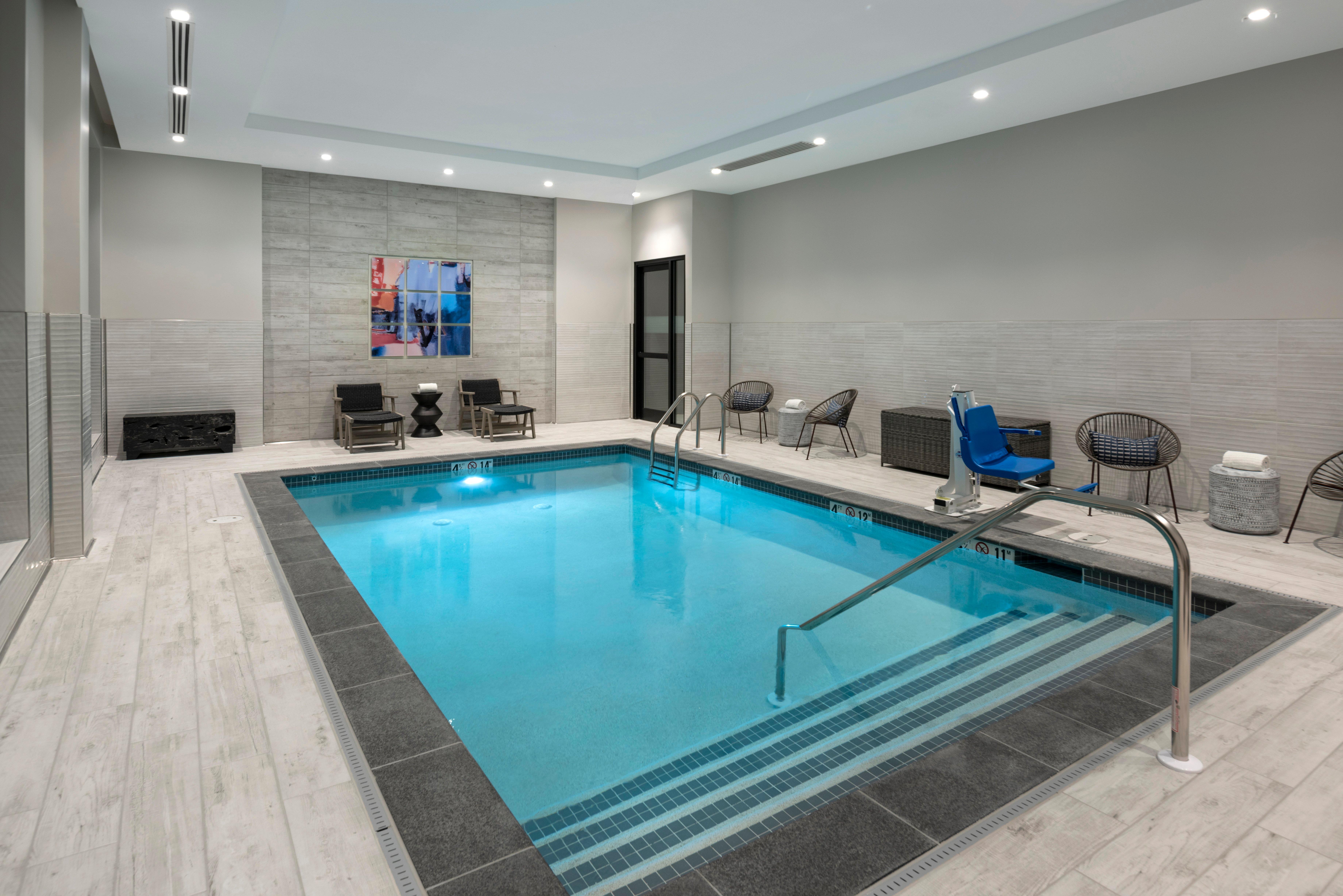Holiday Inn Express - Boston Logan Airport - Revere By Ihg Exterior foto