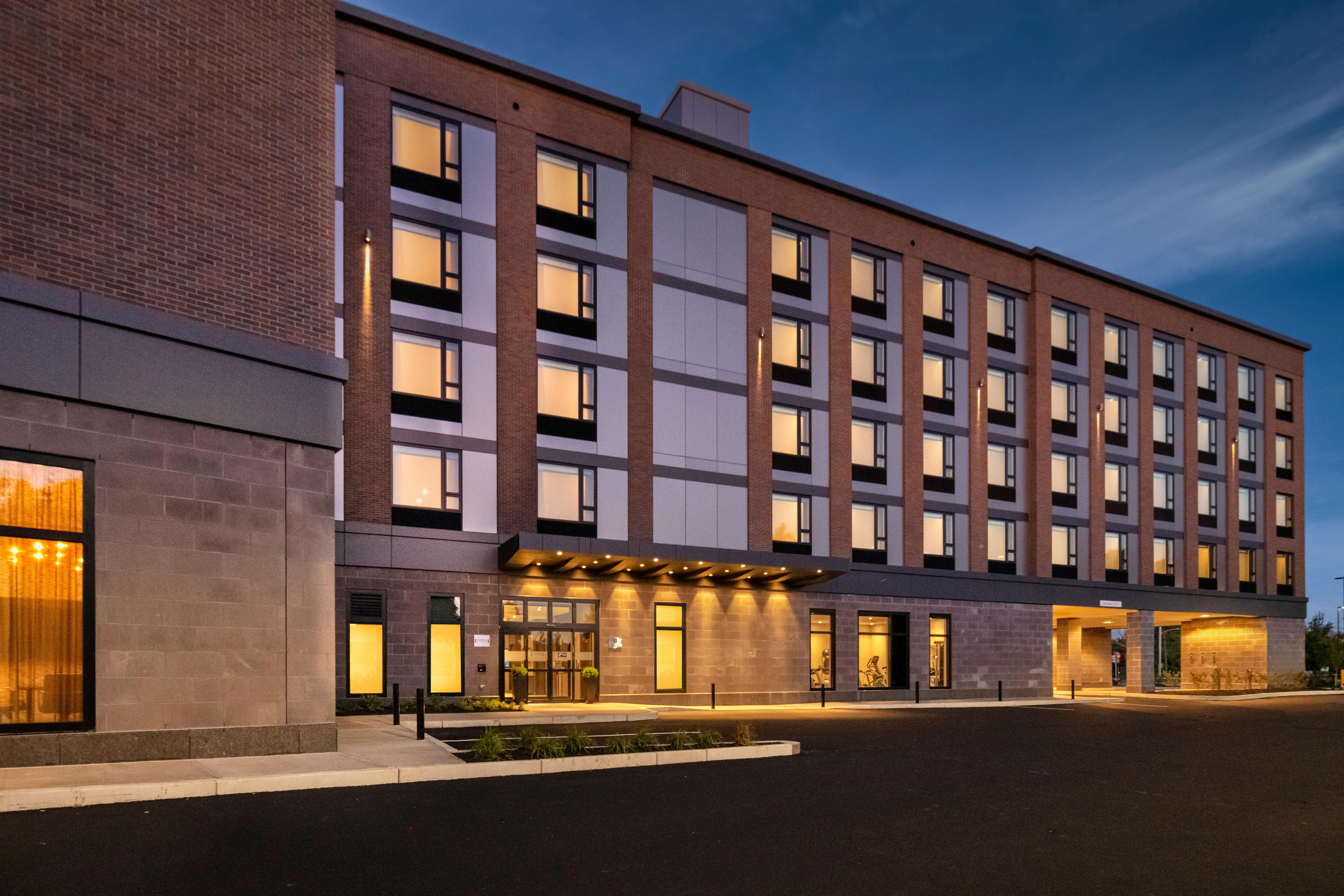 Holiday Inn Express - Boston Logan Airport - Revere By Ihg Exterior foto