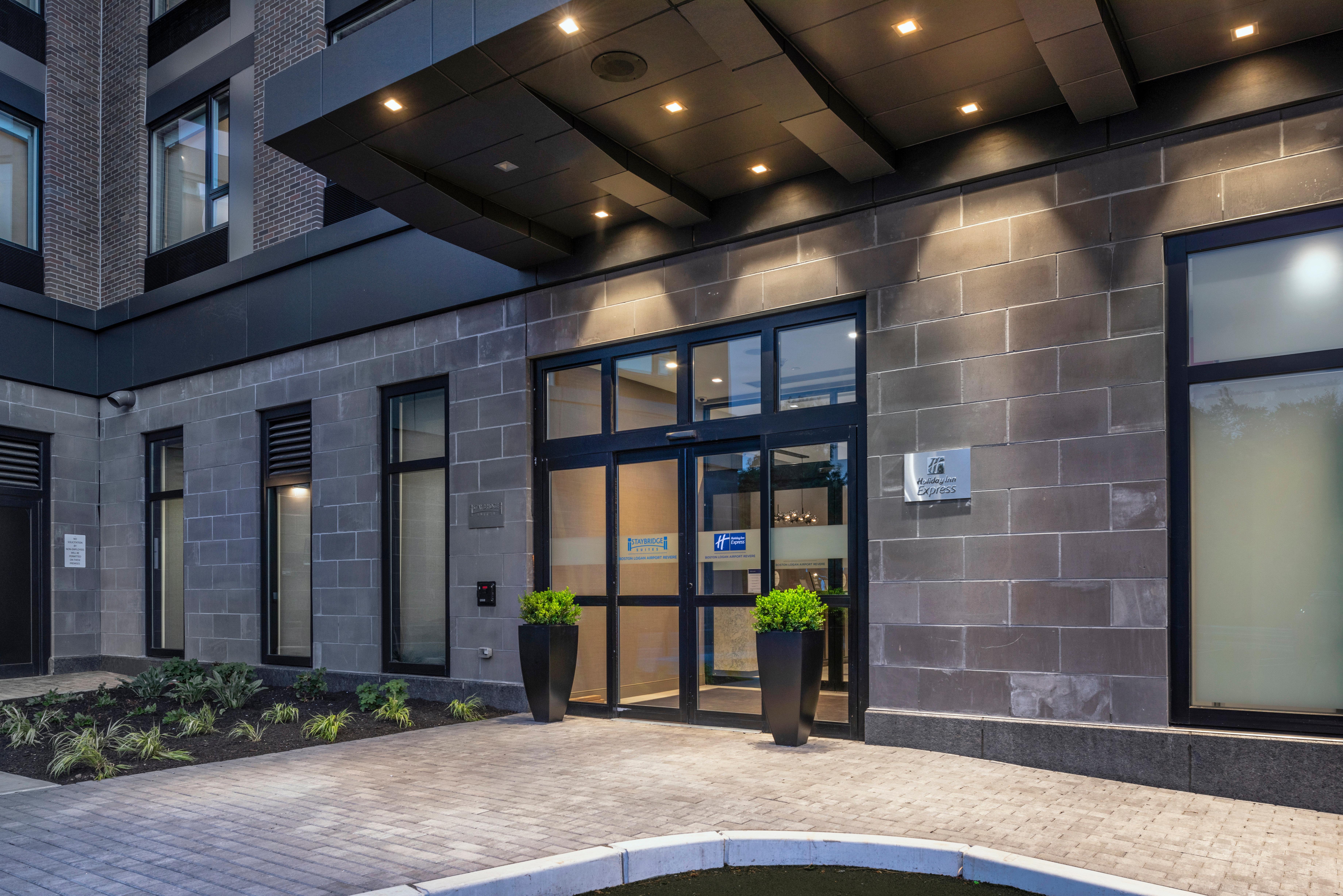 Holiday Inn Express - Boston Logan Airport - Revere By Ihg Exterior foto